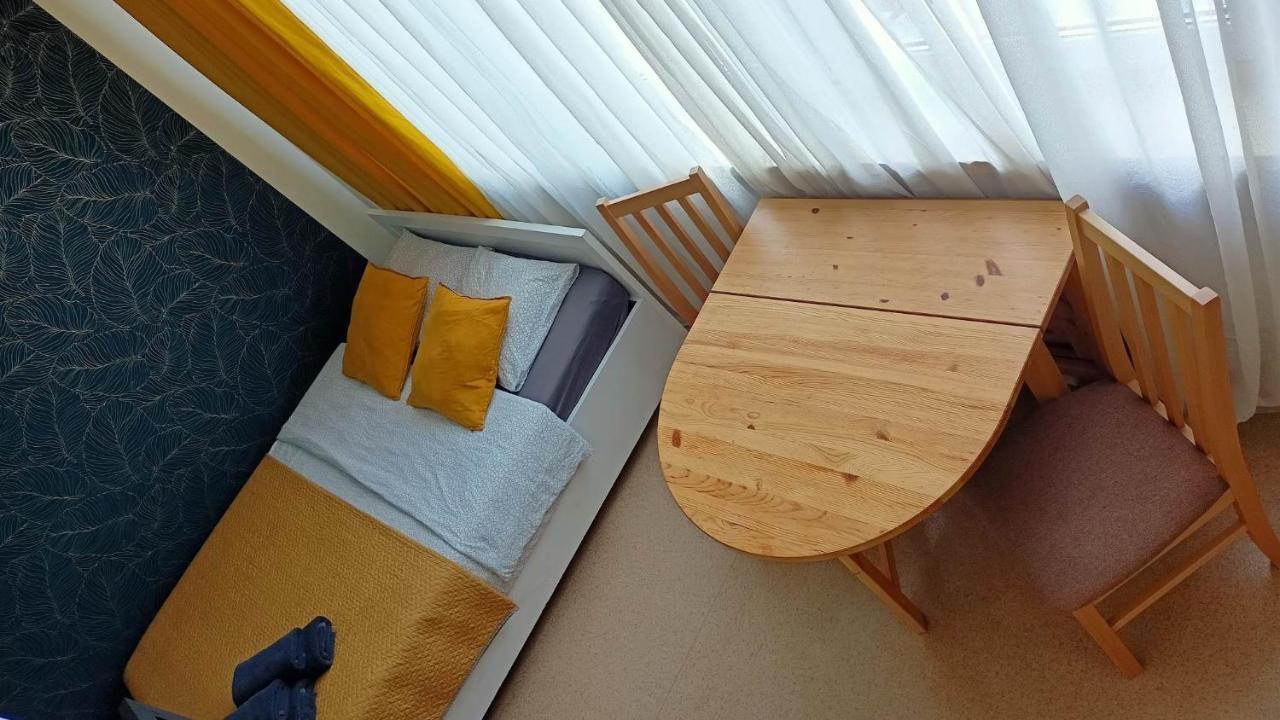 Kawalerka Czestochowa 17 Apartment Exterior photo